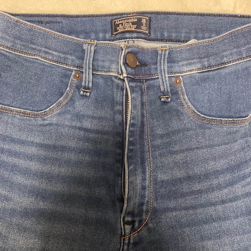 Abercrombie ultra high rise jean legging